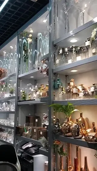 New Creative Modern Glass Vase Handicraft Immortal Flower Ornament with Wooden Ball Glass Storage Tank